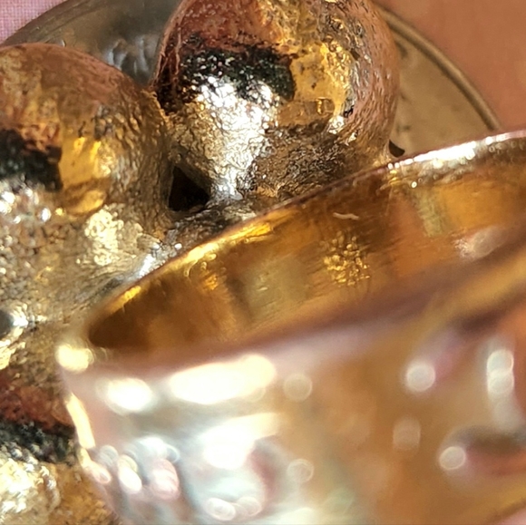 CHANEL y2k HTF Camelia Gold Gaudy Huge Chunky Rhinestone Flower Cocktail Ring 6 - Picture 13 of 15